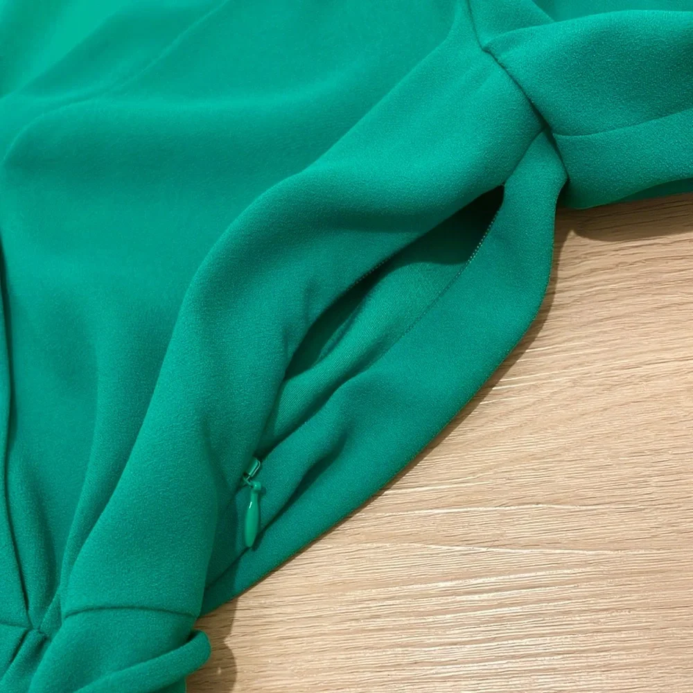 J. Crew Green Faux Wrap Top Size 6 - Picture 11 of 13